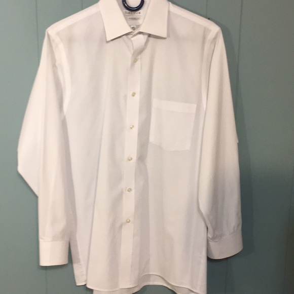 men's white poplin dress shirt